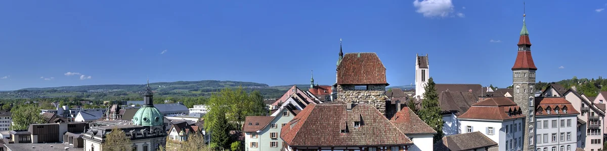 20080507_1708MESZ_Schloss_Frauenfeld_1680x1050_HDR_cut