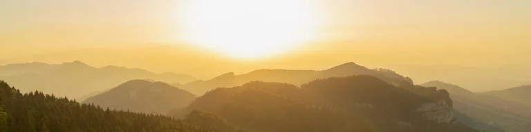 Golden_hour_über_dem_Baselbiet_cut
